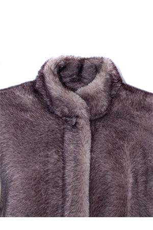 Grey faux fur sleeveless jacket LOU ANDREA | MK2588LUW5MATSILVERGREY